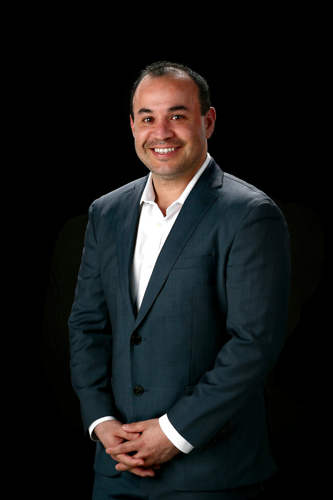 Agent Photo