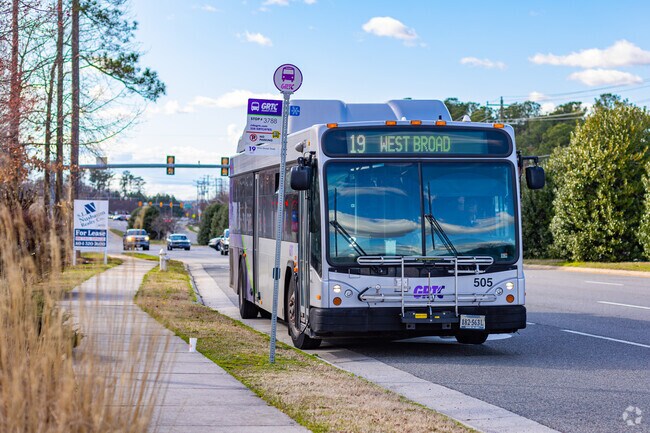 Innsbrook is connected to Downtown Richmond via the GRTC bus system.