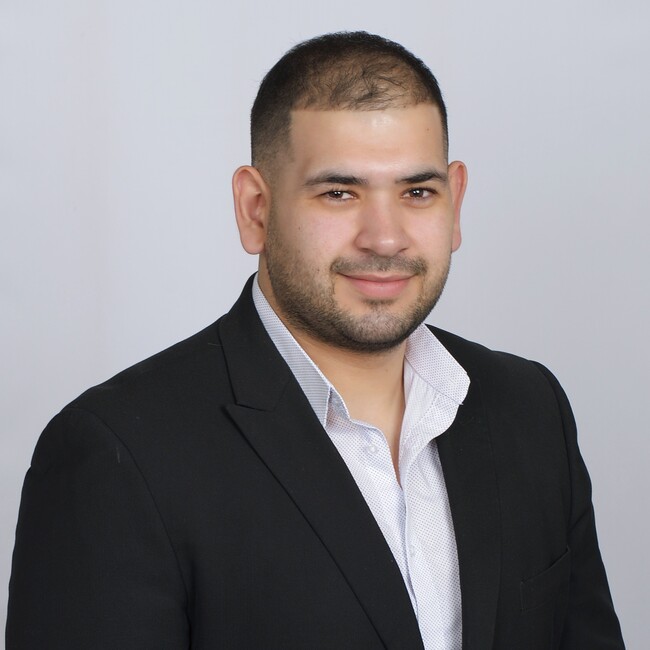 Agent Photo