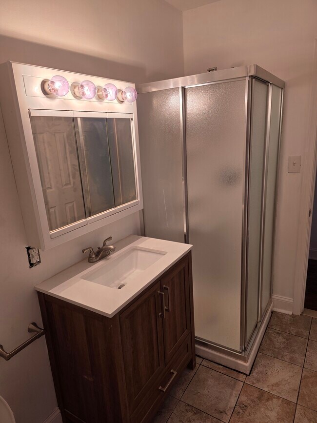 501 Fairmount Ave unit 3, Philadelphia, PA 19123 - photo 4