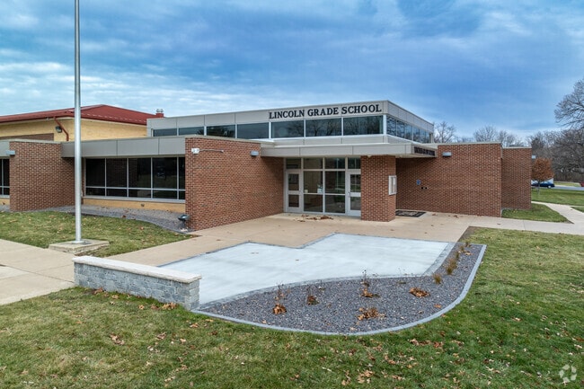 Students are the highest priority at Lincoln Grade School.