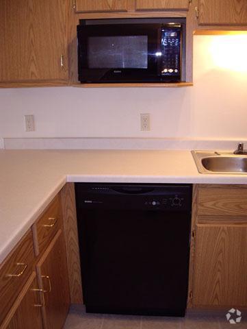 Menasha Estates, Neenah, WI 54956 - photo 6