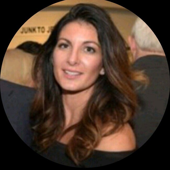 Stephanie Von Rudenborg