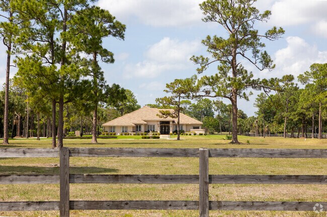 Peaceful living and quiet neighbors are the key elements in Palm Beach Little Ranches.