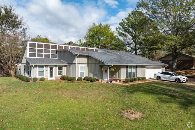 There are unique mid-century homes throughout Lee Acres.