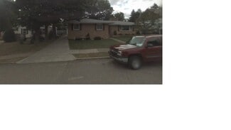 423 W Park St, Marquette, MI 49855