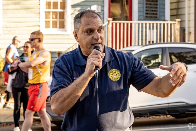 Town Supervisor Joe Saladino kicks off the Supervisor's 5K Race in Oyster Bay.