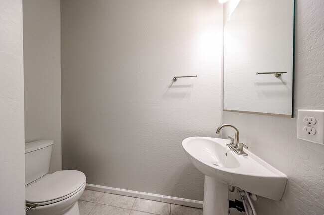 2720 E Dutchmans Trail, Apache Junction, AZ 85119 - photo 6