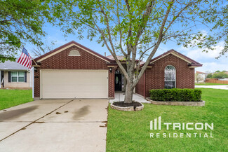 102 Cassandra Dr, Hutto, TX 78634