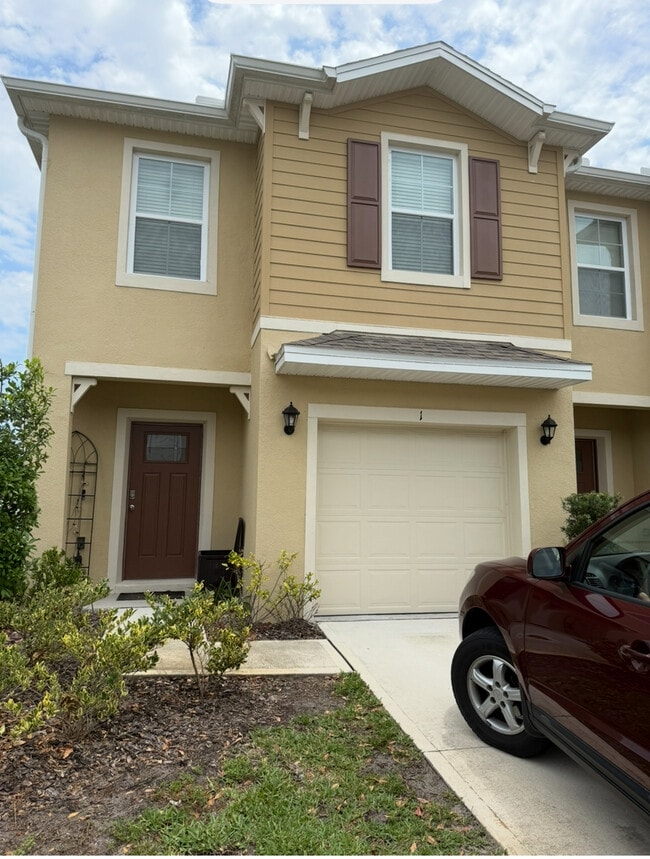 1 Bella Lago Cir, Port Orange, FL 32129
