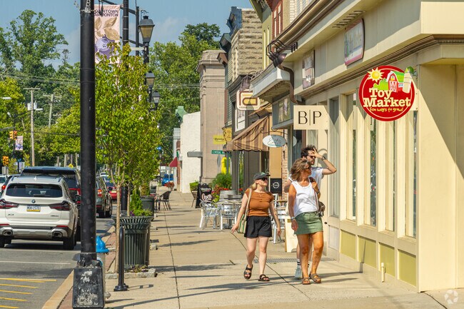 Spend the day browsing small boutiques in Hammonton, just minutes from Newtonville.