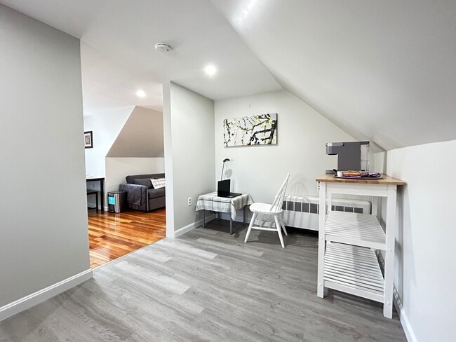 16 Lewis Ave unit 1-bedroom, Norwood, MA 02062 - photo 5