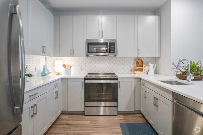 Alta Clara, Stoneham, MA 02180 - photo 4