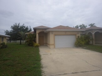 2193 River Ridge Blvd, Fort Myers, FL 33905