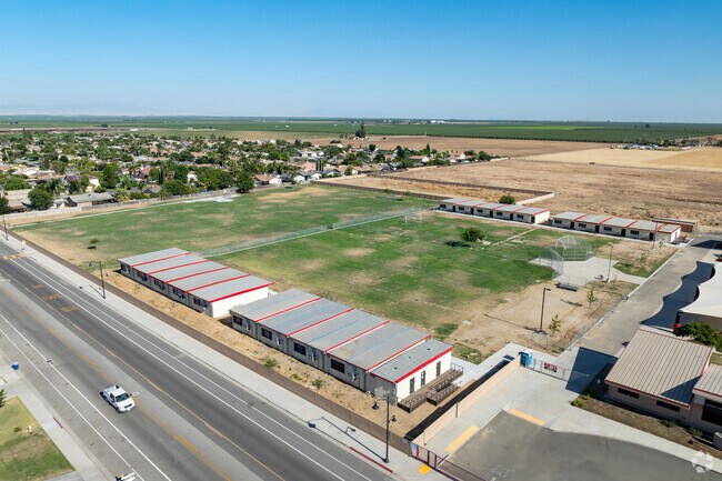 Students can take advantage of numerous spots opportunities at Horizon Elementary School.