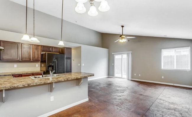 1290 Curtis St, Wichita, KS 67212 - photo 7