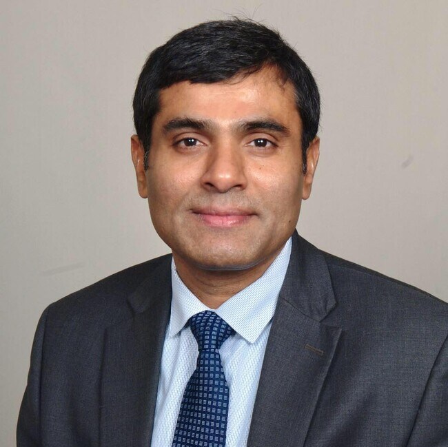 Hari Kakumanu Real Estate Agent in Livonia, MI