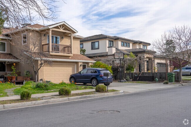 With spacious estates, stunning architecture, and a tranquil atmosphere, Sobey provides the perfect setting for elegant and refined living.