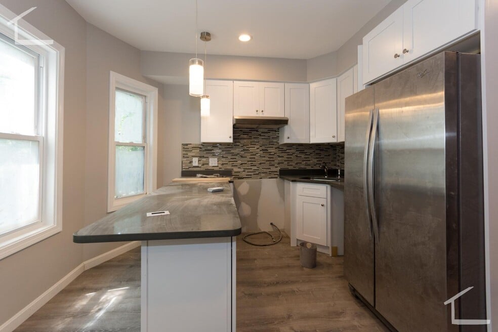 39 Long Ave unit 2, Allston, MA 02134 - photo 1