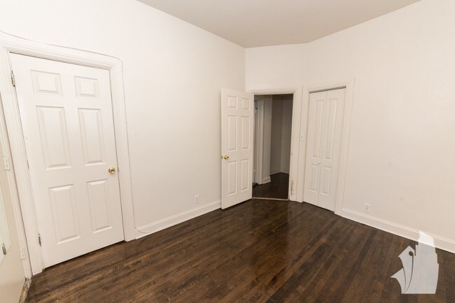 3839 N Greenview Ave unit 3839-GDN, Chicago, IL 60613 - photo 7