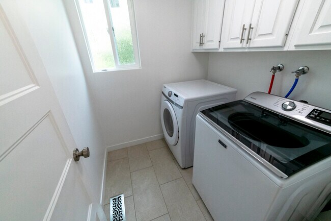 Washer and Dryer Included in Rent