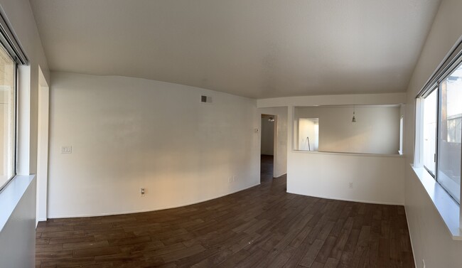 7741 Newman Ave unit C, Huntington Beach, CA 92647 - photo 6