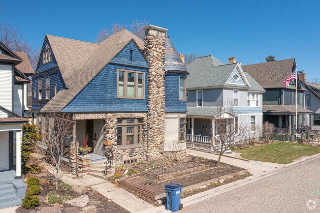 Stone-Embellished Queen Anne home in North Heritage Hill.