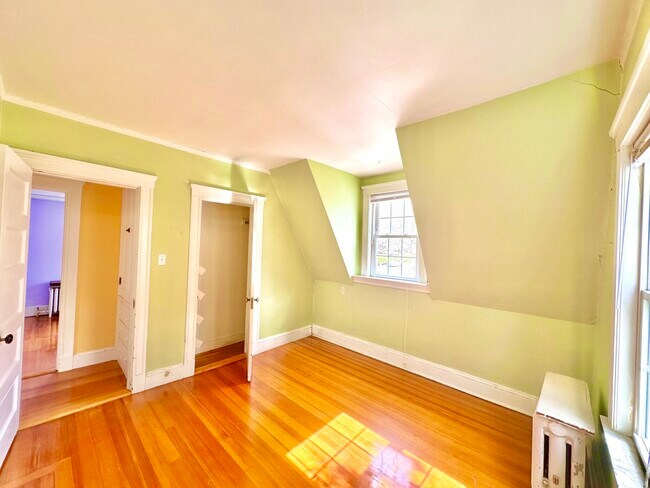 94 Florian St, Jamaica Plain, MA 02130 - photo 3