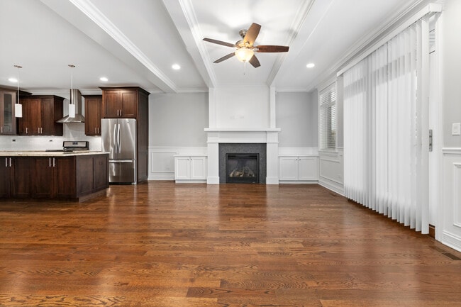 1356 W Grand Ave unit 2E, Chicago, IL 60642 - photo 2