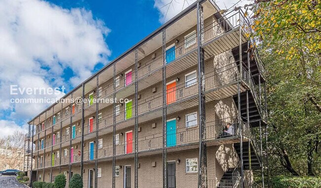 45 Sheridan Dr NE unit 5, Atlanta, GA 30305 - photo 2