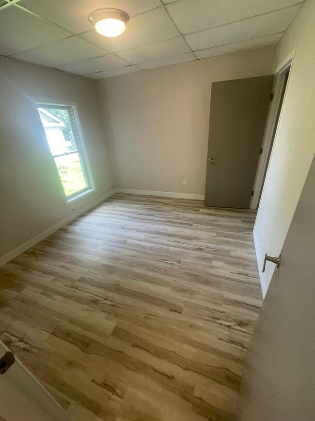 Lower level bedroom 1