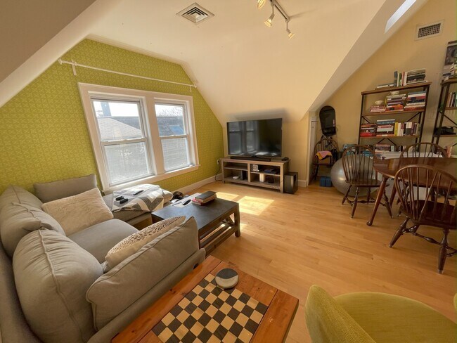 19 Chandler St unit 3, Somerville, MA 02144 - photo 7