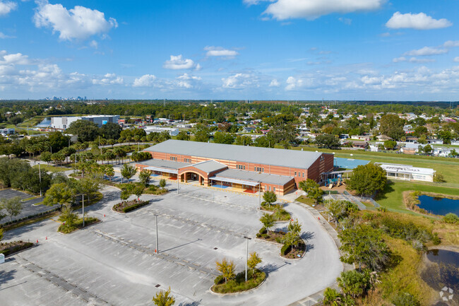 Three Points Elementary School is a public school in Orlando, FL.