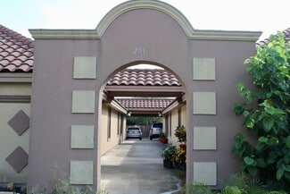 201 S Ridge Ln, San Juan, TX 78589