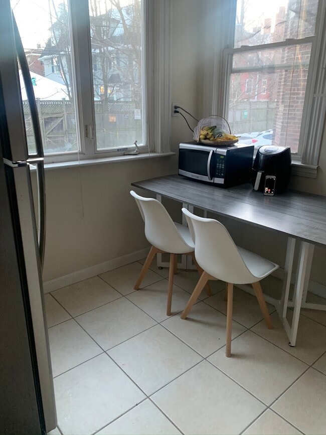 12 Euston St unit 2, Brookline, MA 02446 - photo 5