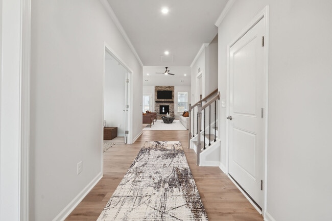 1076 Arundle Rd, Sherrills Ford, NC 28673 - photo 2