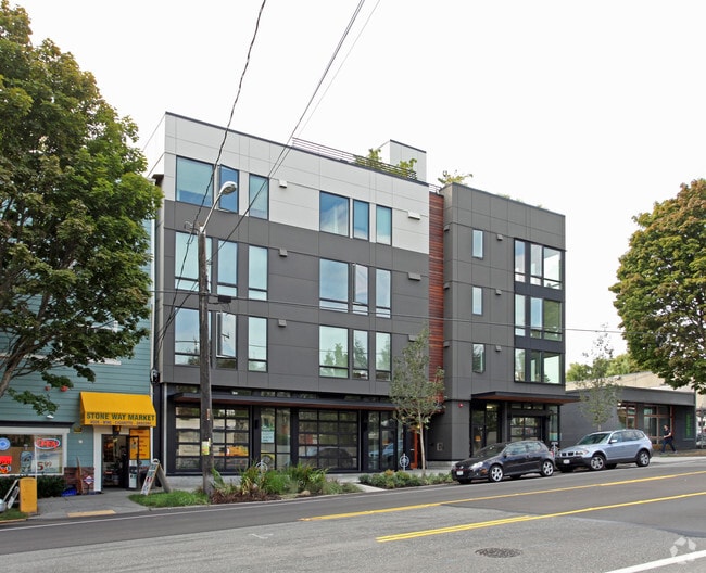 The Wally Apartments, Seattle, WA 98103 - photo 2
