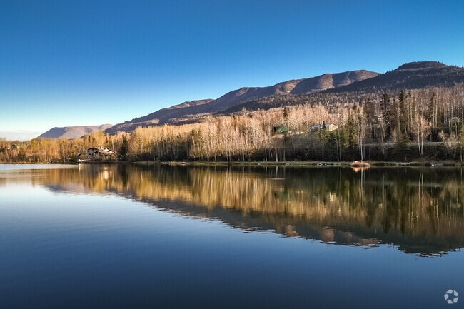 Lower Fire Lake offers shoreline homes with amazing views.