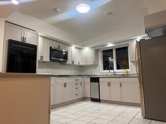 33 Appleton St Unit 2, Everett, MA 02149