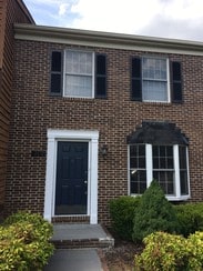 200 Tudor Dr, Winchester, VA 22603
