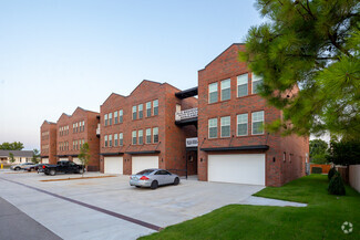 222 E Aquarium Place, Jenks, OK 74037