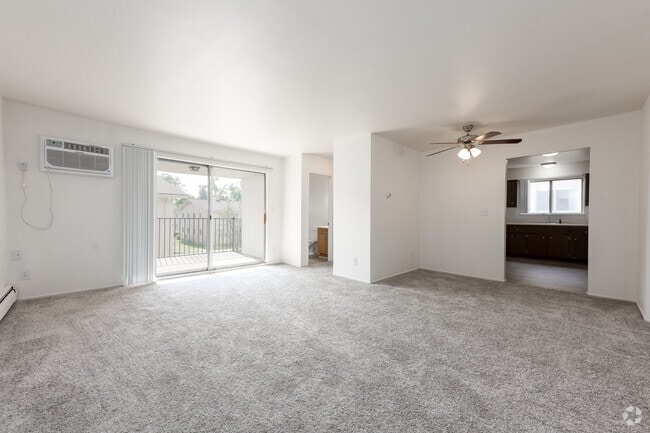 Denway Circle Apartments, Kalamazoo, MI 49008 - photo 3