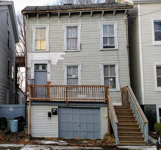 34 Gifford Ave Unit 2nd floor, Poughkeepsie, NY 12601