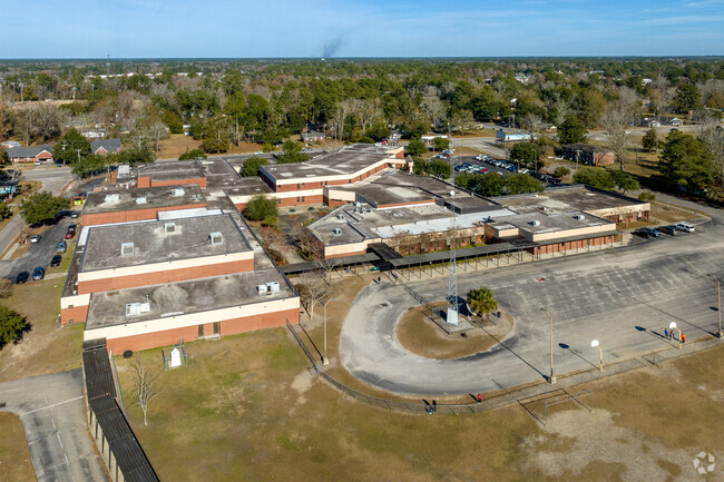 Whittemore Park Middle School has a large campus.