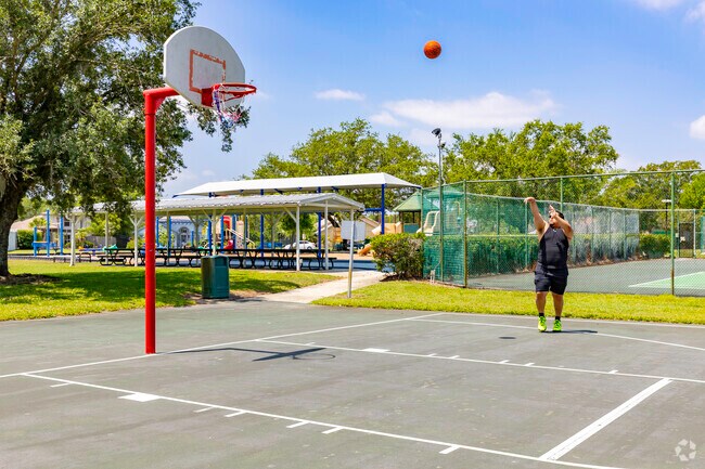 Williamsburg residents can enjoy the Deer Creek Village Park.