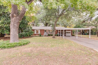 2515 Sherwood St, Denton, TX 76209