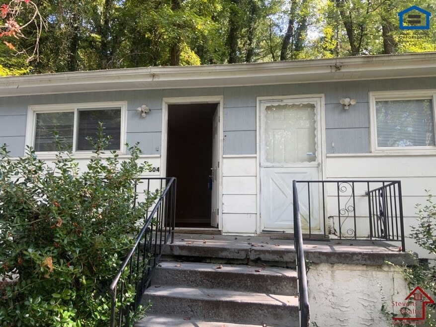 304 Tunnel Blvd, Chattanooga, TN 37411 - photo 1