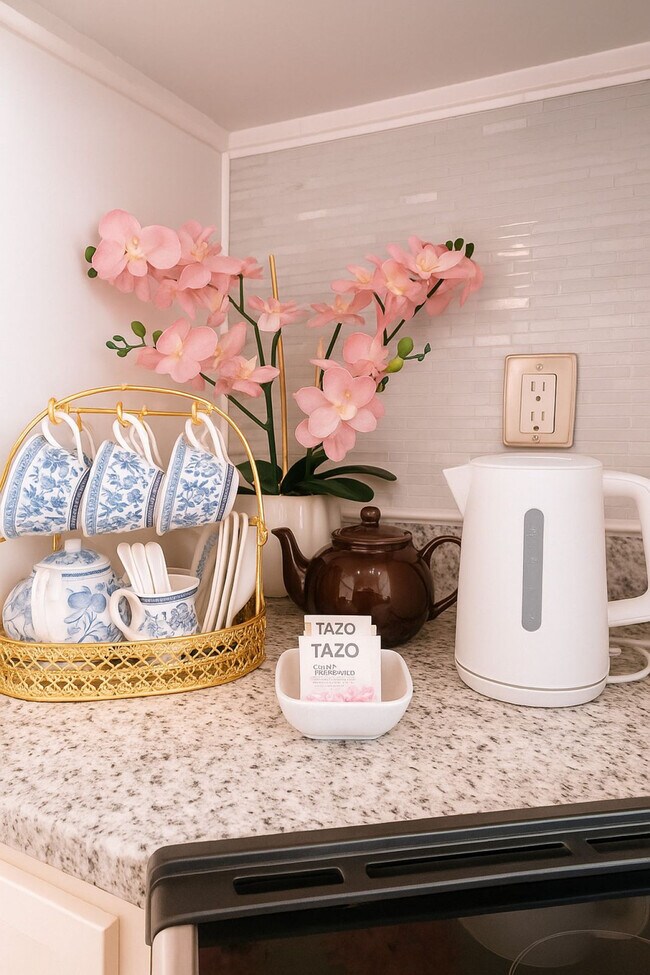 445 Short Hills Dr unit ID1347630P, Charlotte, NC 28217 - photo 6