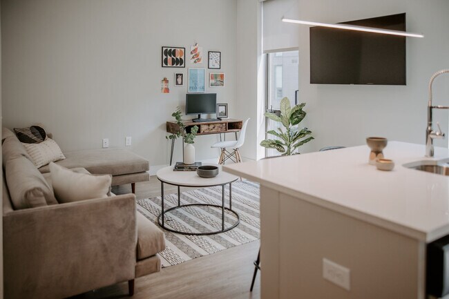 Industry Columbus Apartments, Columbus, OH 43215 - photo 6