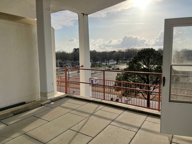 320-330 Griffith St, Conway, AR 72034 - photo 7